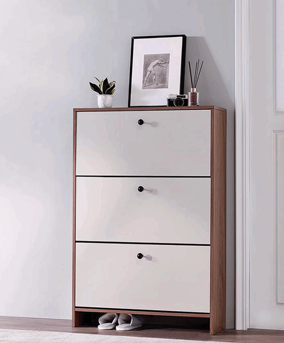 SHOE RACK